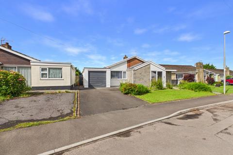 3 bedroom detached bungalow for sale, Glan yr Ystrad, Carmarthen Road, Ferryside