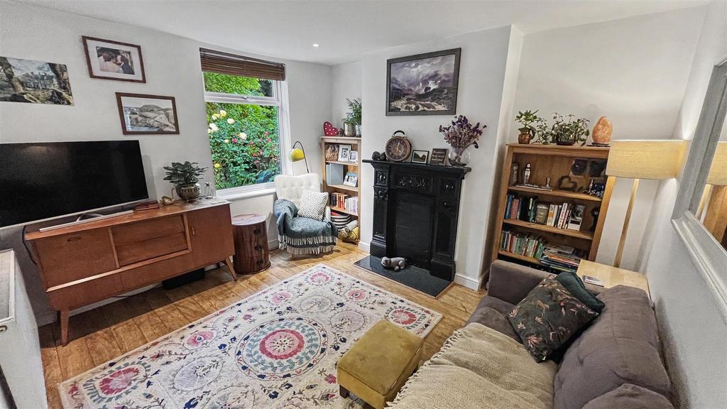 House in Birmingham, Brandwood End - View 2