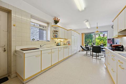 undefined, Barrowgate Road, Chiswick
