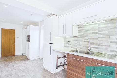 3 bedroom detached house for sale, Kinsley Drive, Manchester M28