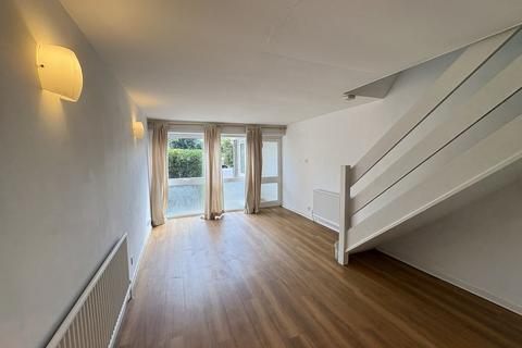 2 bedroom terraced house to rent, Leafield Road, Oxford