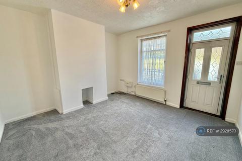 2 bedroom terraced house to rent, High St, Barnsley, S70