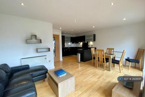 2 bedroom flat to rent, Pond Garth, York, YO1