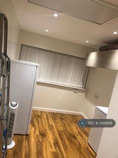 3 bedroom semi-detached house to rent, Knapp Gate, Shenley Church End, Milton Keynes, MK5