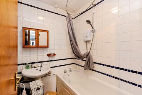 2 bedroom flat for sale, Seabourne Road, BOURNEMOUTH