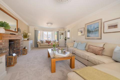 5 bedroom detached house for sale, Parsonage Croft, Etchingham