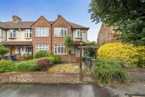 Warwick Road, Thornton Heath, CR7