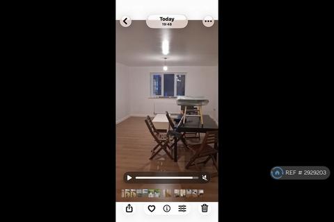 2 bedroom flat to rent, Corral Heights, Erith, DA8