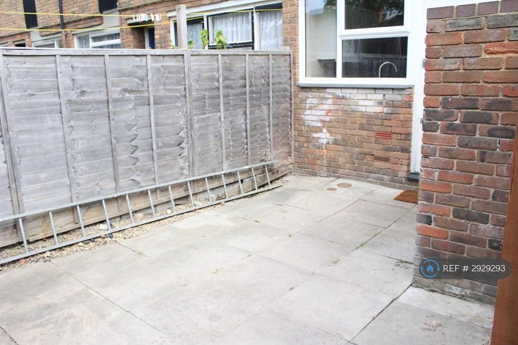 House in London, London Borough of Islington - View 5