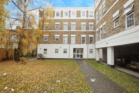 Beechwood Mews, London, N9
