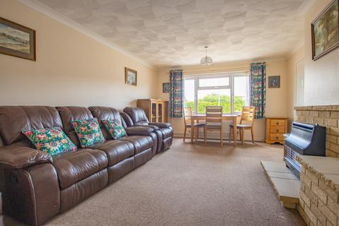 2 bedroom semi-detached bungalow for sale, Earl Close, Dersingham