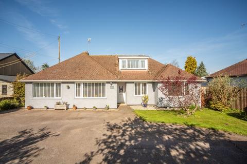 4 bedroom detached bungalow for sale, Swan Lane, Sellindge, TN25
