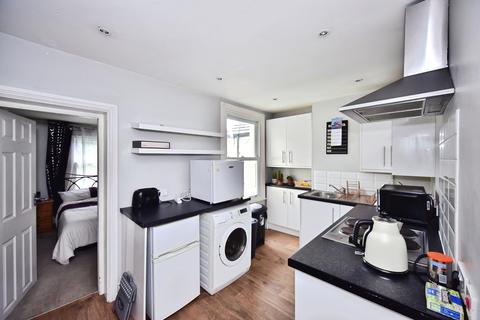 1 bedroom flat for sale, Milton Street, Maidstone, Kent, ME16