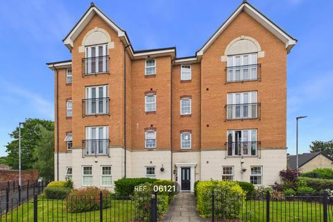 2 bed flat/apartment for rent in Priory Chase, Pontefract, West Yorkshire, WF8 1TJ