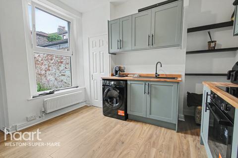 2 bedroom terraced house to rent, Poplar Place, WESTON-SUPER-MARE
