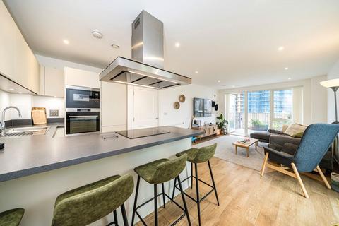 3 bedroom flat for sale, Cofferdam Way, Deptford