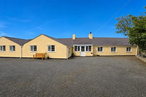 7 bedroom bungalow for sale, Llanfair Yn Neubwll, Holyhead, Sir Ynys Mon, LL65