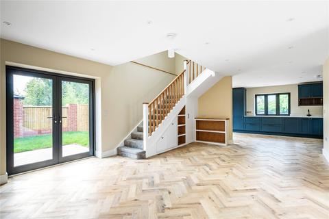 3 bedroom semi-detached house for sale, High Street, Limpsfield, Oxted, Surrey, RH8