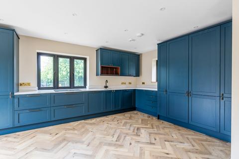 3 bedroom semi-detached house for sale, High Street, Limpsfield, Oxted, Surrey, RH8