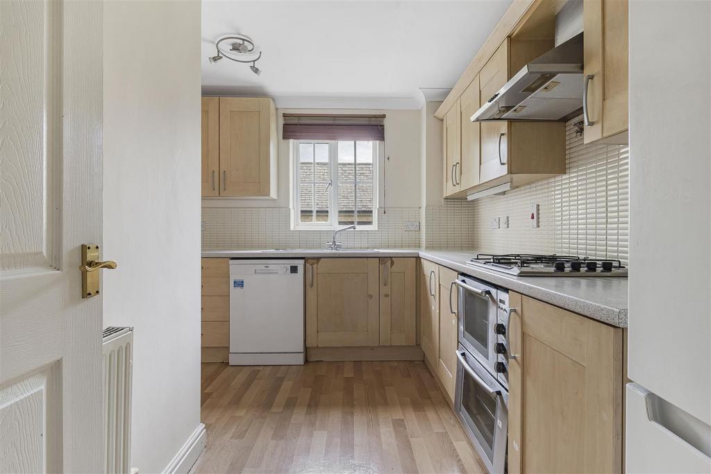 House in Cambridge, Cherry Hinton - View 5