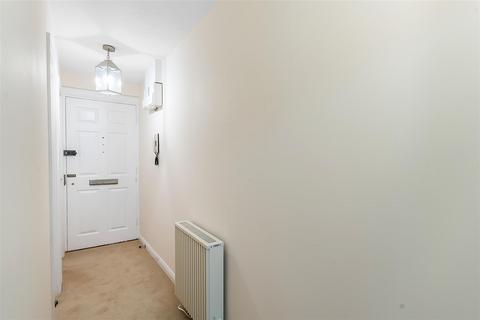 2 bedroom apartment for sale, SOUTH STREET, DORKING RH4