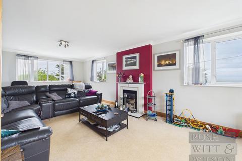 4 bedroom detached house for sale, Hill Road, Fairlight