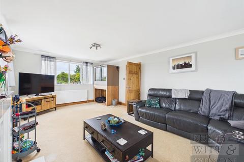 4 bedroom detached house for sale, Hill Road, Fairlight