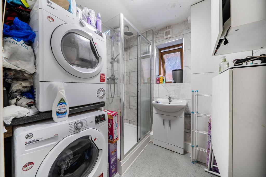 Utility room, utility