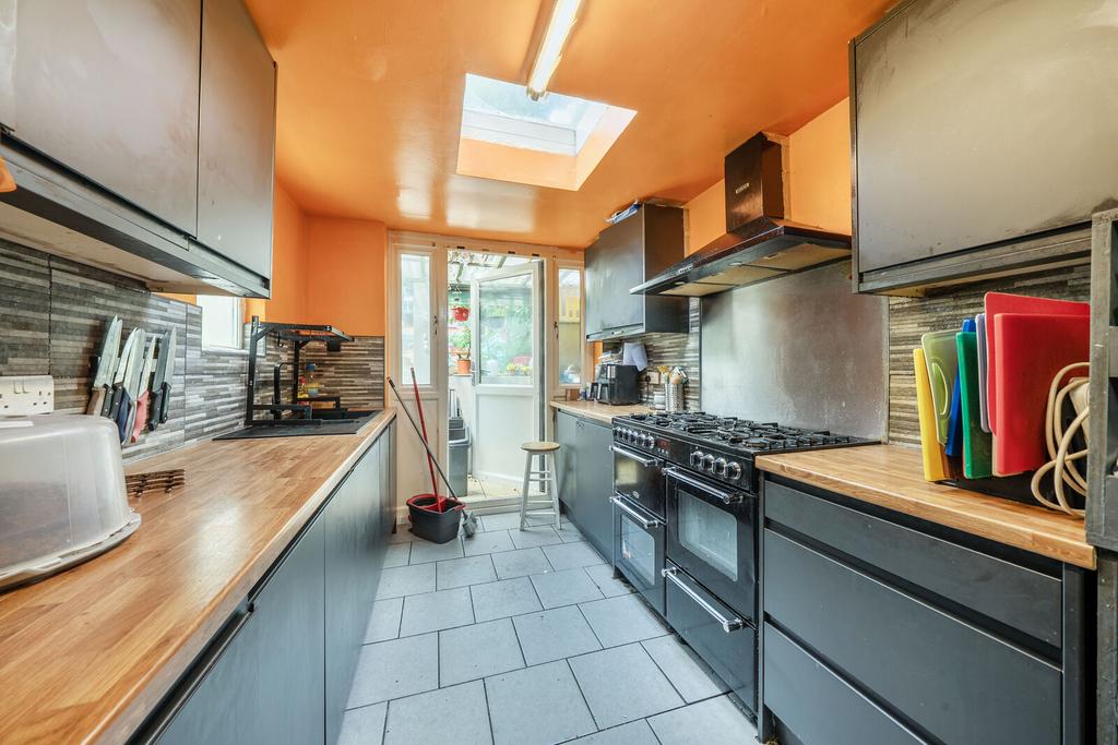 House in South Croydon, Purley - View 3