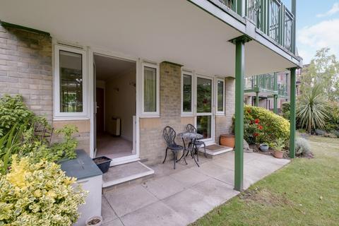 1 bedroom apartment for sale, Parklands Court, Poole BH15