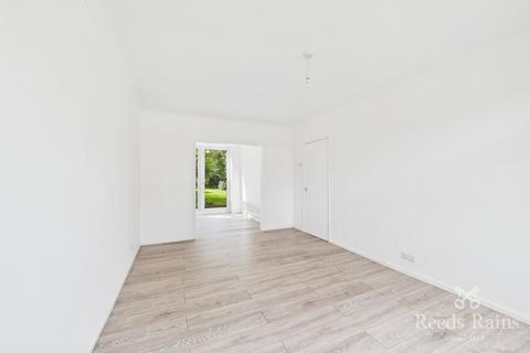 3 bedroom detached house to rent, Sandown Crescent, Northwich CW8