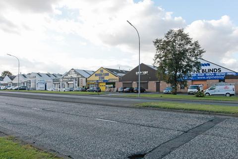 Warehouse to rent, 109 Barrie Rd Glasgow G52 4PX