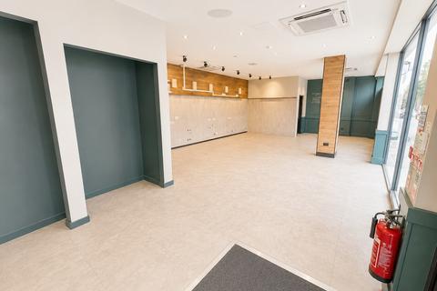 Hospitality to rent, 24-32 Kilburn High Rd London NW6 5UA