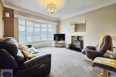 4 bedroom detached house for sale, Oakfield Drive, Shipley BD17