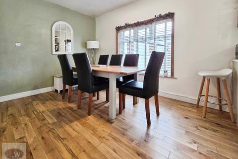 4 bedroom detached house for sale, Oakfield Drive, Shipley BD17