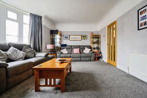 3 bedroom end of terrace house for sale, Hawthorn Crescent, Cosham, Portsmouth, Hampshire, PO6