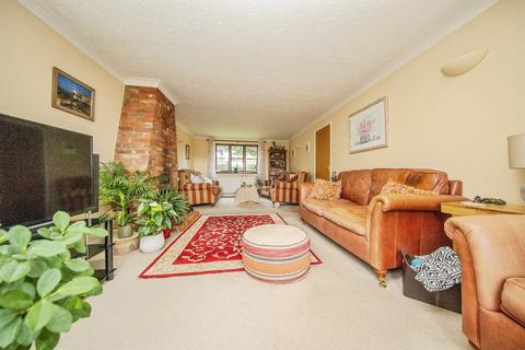 4 bedroom detached house for sale, Mill Lane, Chelmondiston, Ipswich