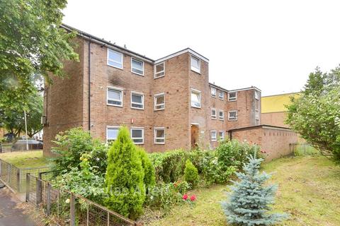 1 bedroom ground floor flat for sale, Grantham Road, London