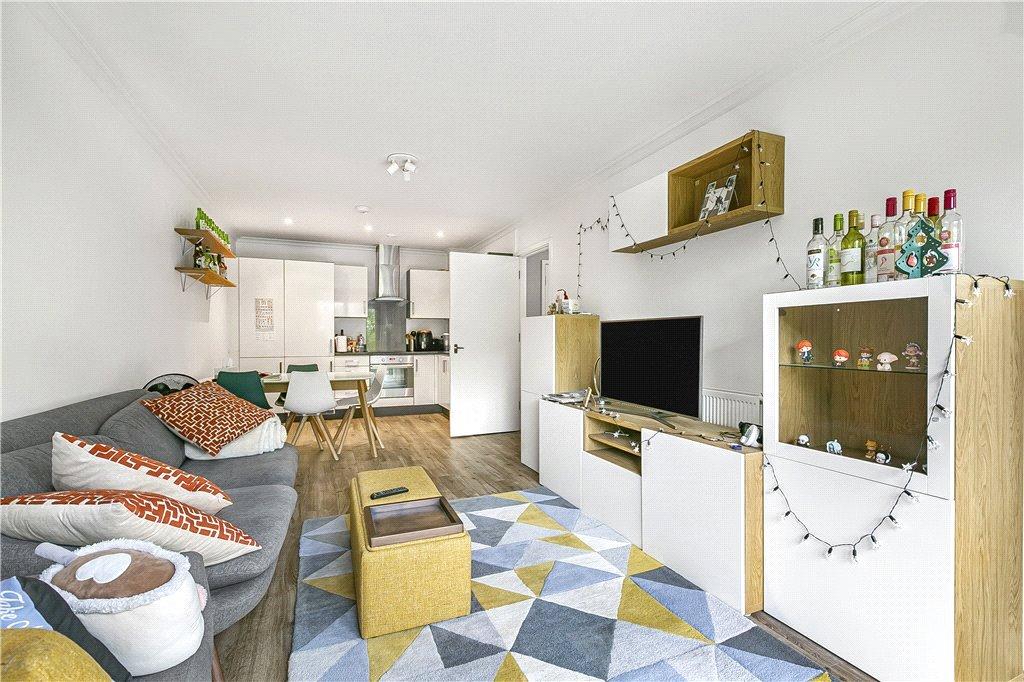 Reception/Kitchen