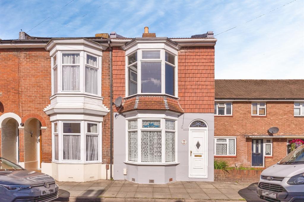 2 bedroom terraced house for sale