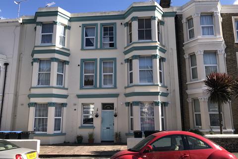 1 bed flat/apartment for rent in -30 Gordon Road, Margate, CT9