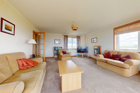 3 bedroom detached bungalow for sale, Scarfskerry, Thurso, Highland. KW14 8XN