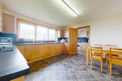 3 bedroom detached bungalow for sale, Scarfskerry, Thurso, Highland. KW14 8XN
