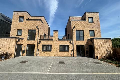 3 bedroom semi-detached house for sale, Abbey Road, West Bridgford, Nottingham