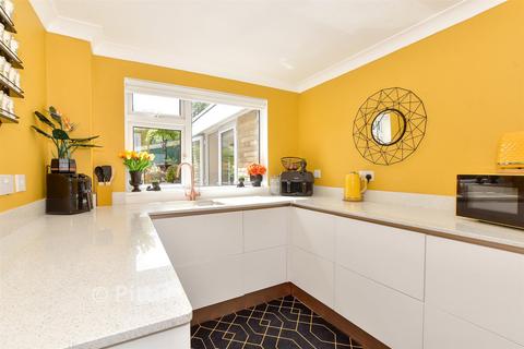2 bedroom semi-detached house for sale, West Street, Ventnor, Isle of Wight