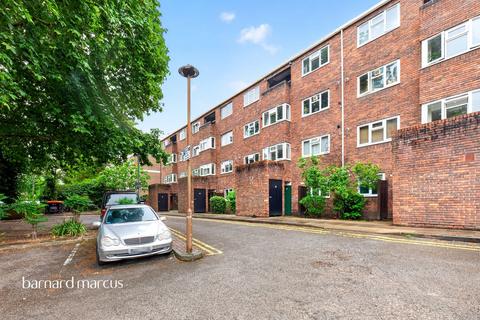 1 bedroom flat for sale, Carlton Drive, London
