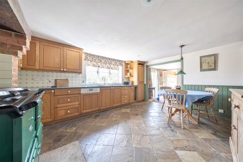 4 bedroom equestrian property for sale, Ashburnham, Battle