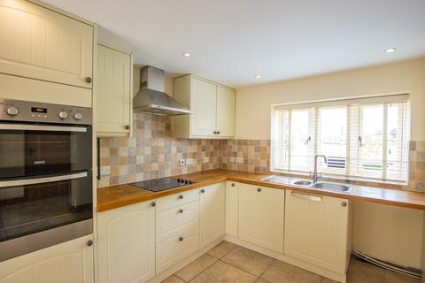 3 bedroom detached house for sale, Low Road, Roydon