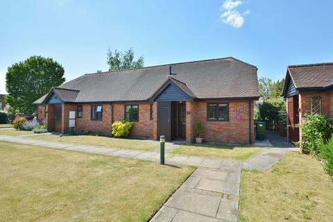 2 bedroom semi-detached bungalow for sale, The Homestead, Thame