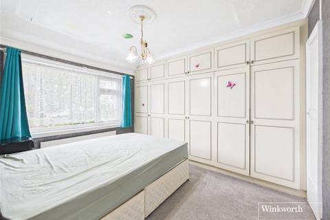 3 bedroom semi-detached house for sale, Layfield Road, London NW4
